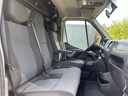 Renault-Master
