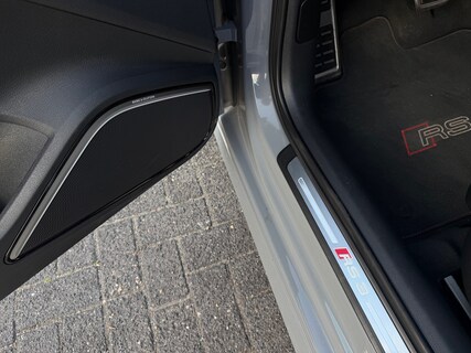 Audi-RS3