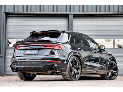 Audi-RS Q8