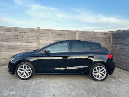 SEAT-Ibiza