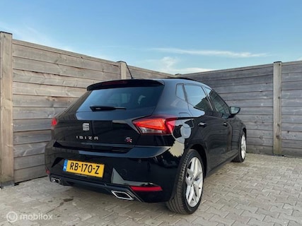 SEAT-Ibiza