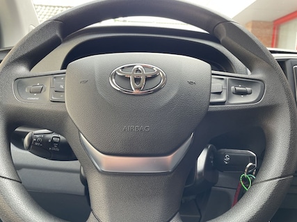 Toyota-ProAce
