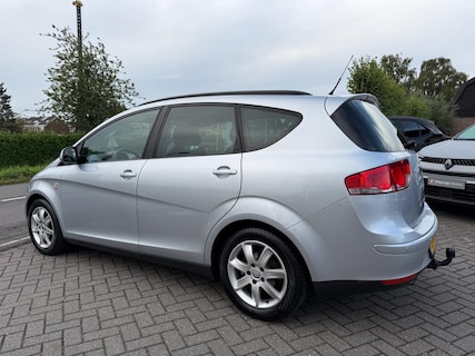 SEAT-Altea XL