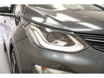 Opel-Ampera-e