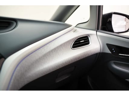 Opel-Ampera-e