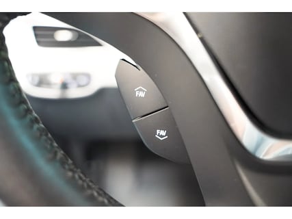 Opel-Ampera-e