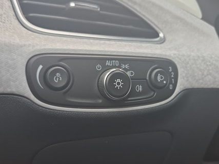 Opel-Ampera-e