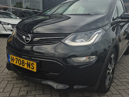 Opel-Ampera-e