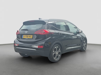 Opel-Ampera-e