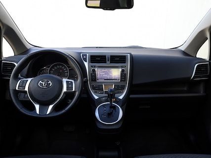 Toyota-Verso-S