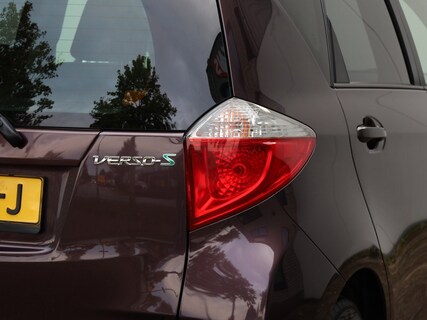 Toyota-Verso-S