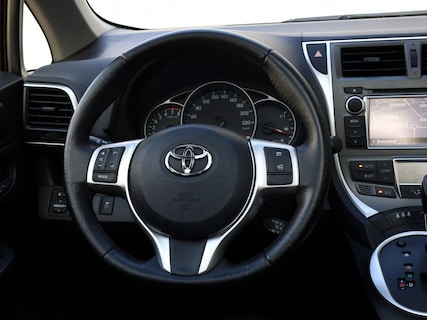 Toyota-Verso-S