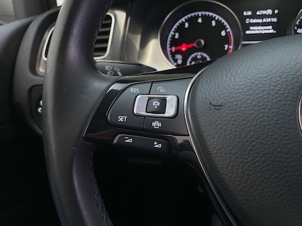 Volkswagen-Golf
