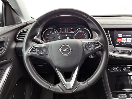 Opel-Grandland