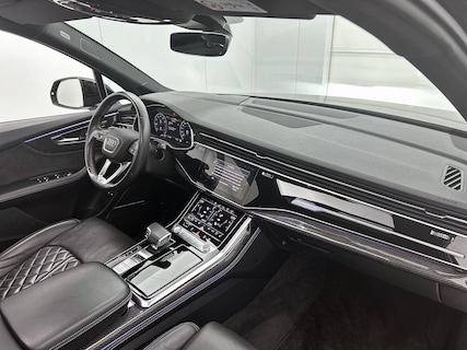Audi-Q7