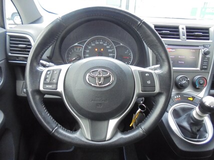 Toyota-Verso-S