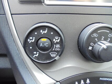 Toyota-Verso-S