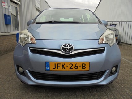Toyota-Verso-S
