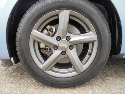 Toyota-Verso-S