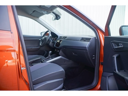 SEAT-Arona