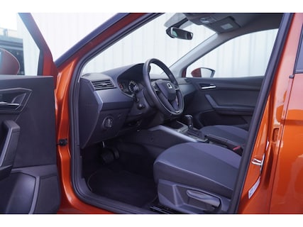 SEAT-Arona