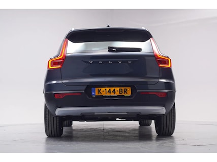 Volvo-XC40