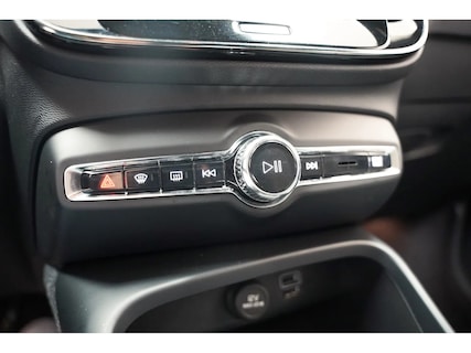 Volvo-XC40