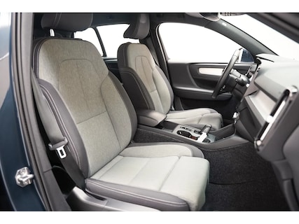 Volvo-XC40