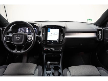 Volvo-XC40