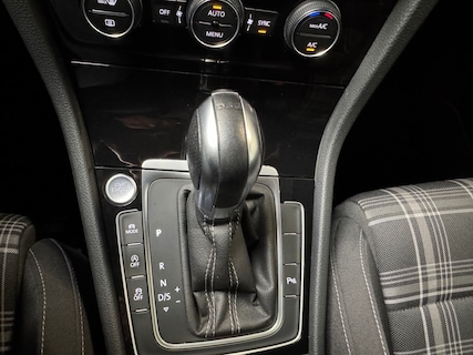 Volkswagen-Golf