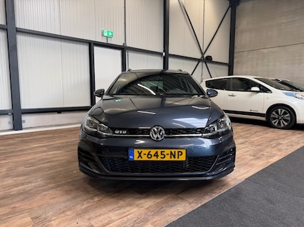 Volkswagen-Golf