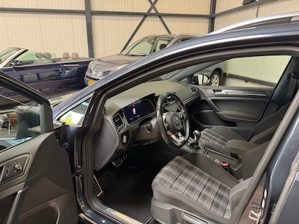 Volkswagen-Golf