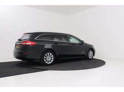 Ford-Mondeo