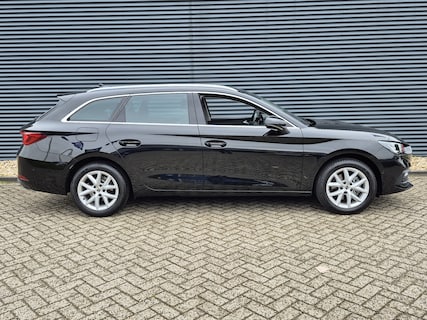 SEAT-Leon