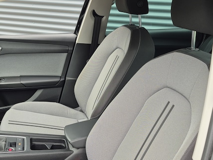 SEAT-Leon
