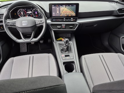SEAT-Leon