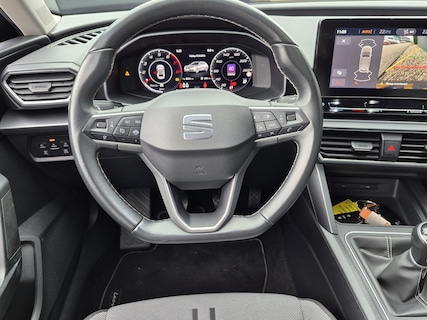 SEAT-Leon
