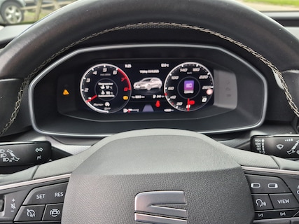 SEAT-Leon