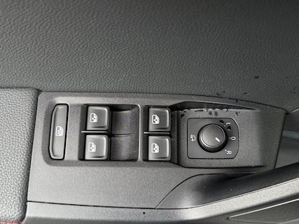 SEAT-Ibiza
