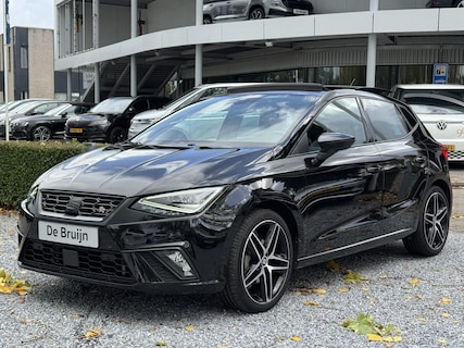SEAT-Ibiza