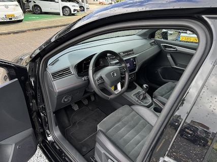 SEAT-Ibiza