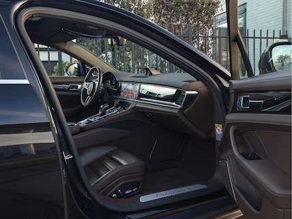 Porsche-Panamera