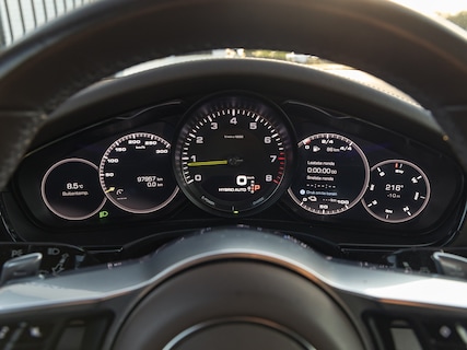 Porsche-Panamera