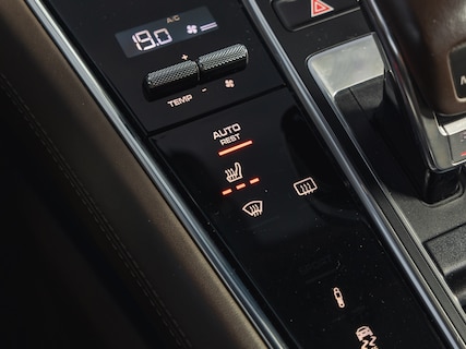Porsche-Panamera