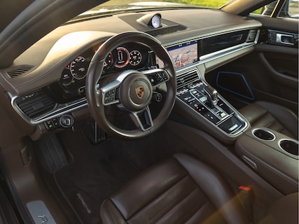 Porsche-Panamera