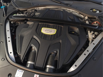 Porsche-Panamera