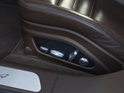 Porsche-Panamera