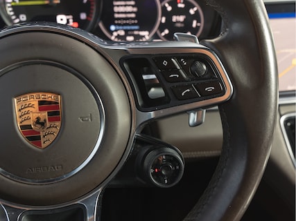 Porsche-Panamera