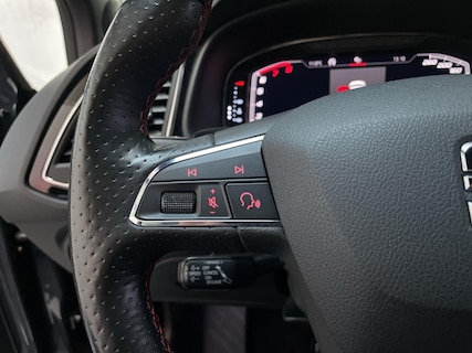 SEAT-Leon