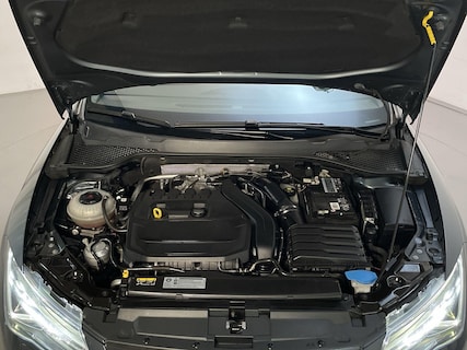 SEAT-Leon
